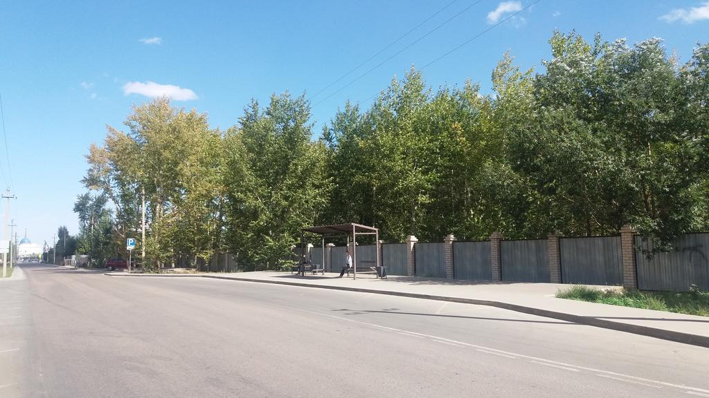 Nursat Guest House Astana Exterior foto
