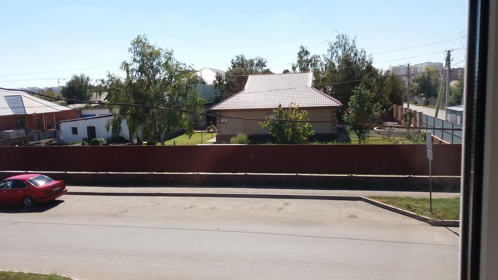 Nursat Guest House Astana Exterior foto