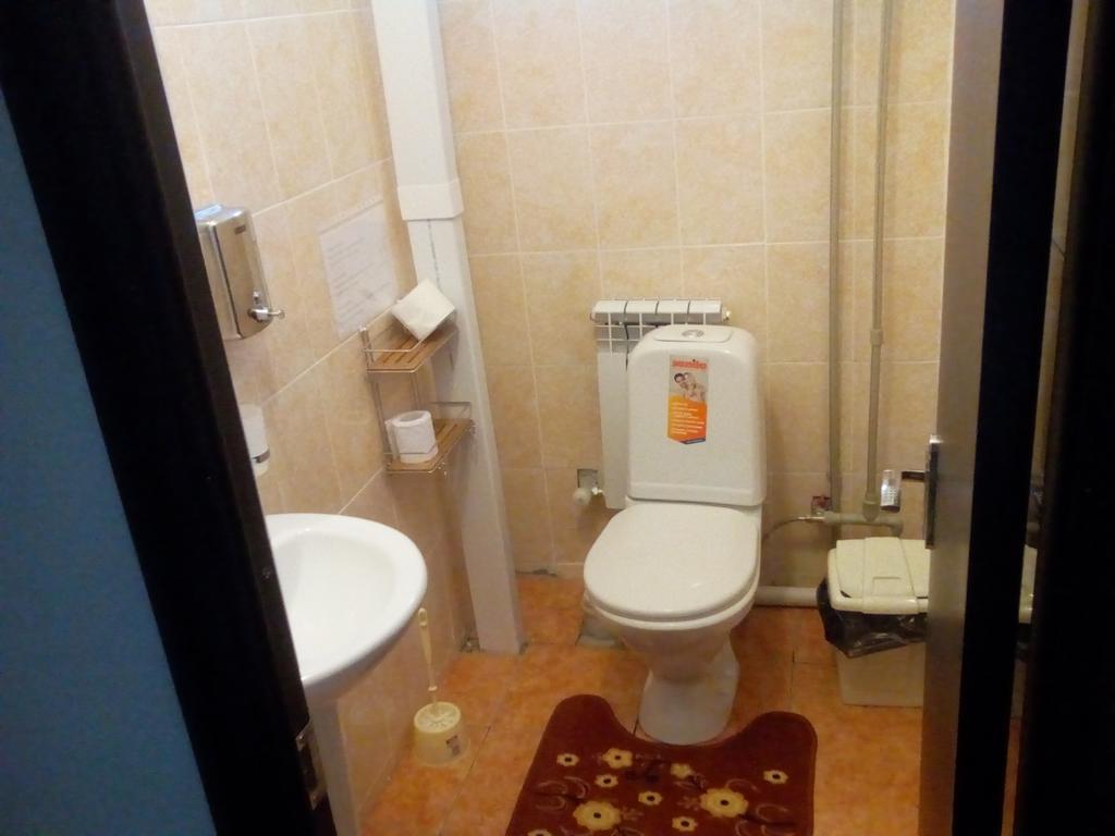 Nursat Guest House Astana Exterior foto