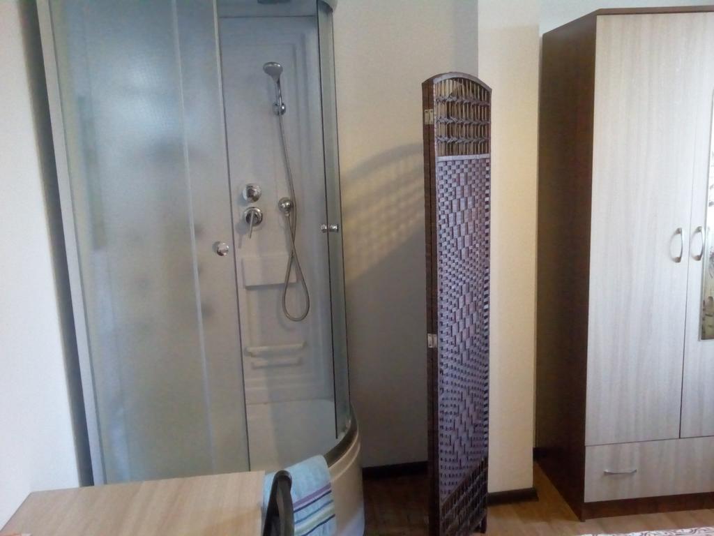 Nursat Guest House Astana Exterior foto
