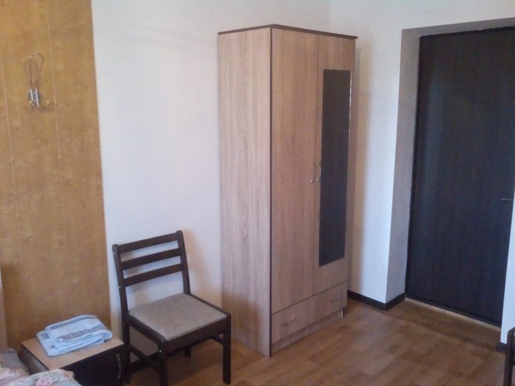 Nursat Guest House Astana Exterior foto