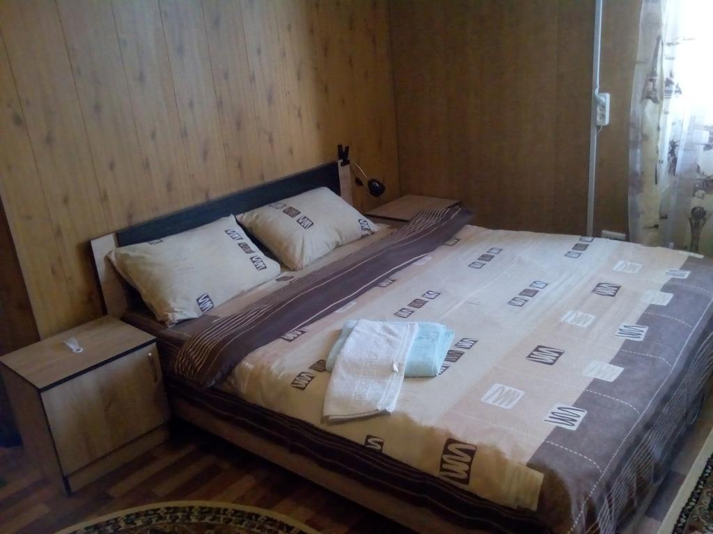 Nursat Guest House Astana Exterior foto
